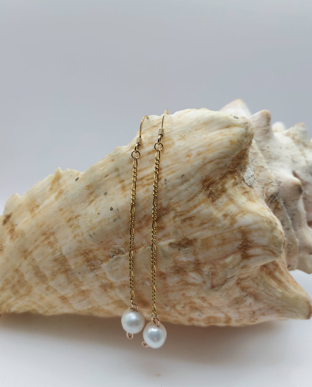 Chain Drop Pearl Earrings